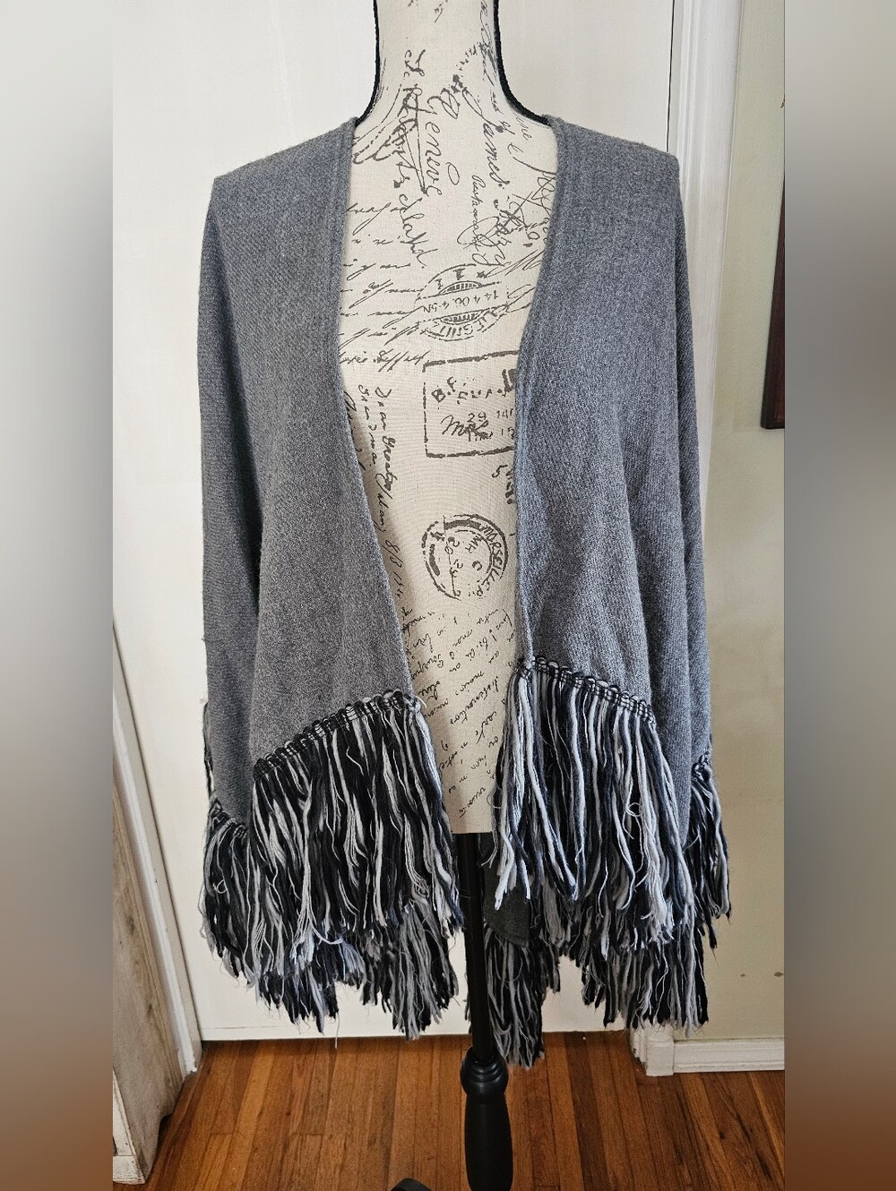 Gray Fringed Open-Front Women's Ruana
